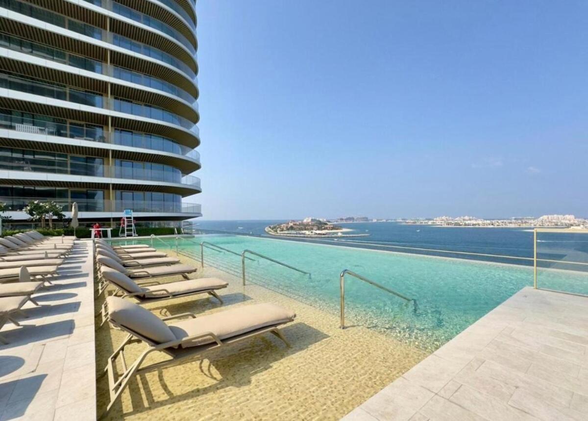 Emaar Beachfront 1 Bedroom In Grand Bleu With Private And Palm Views * Dubai