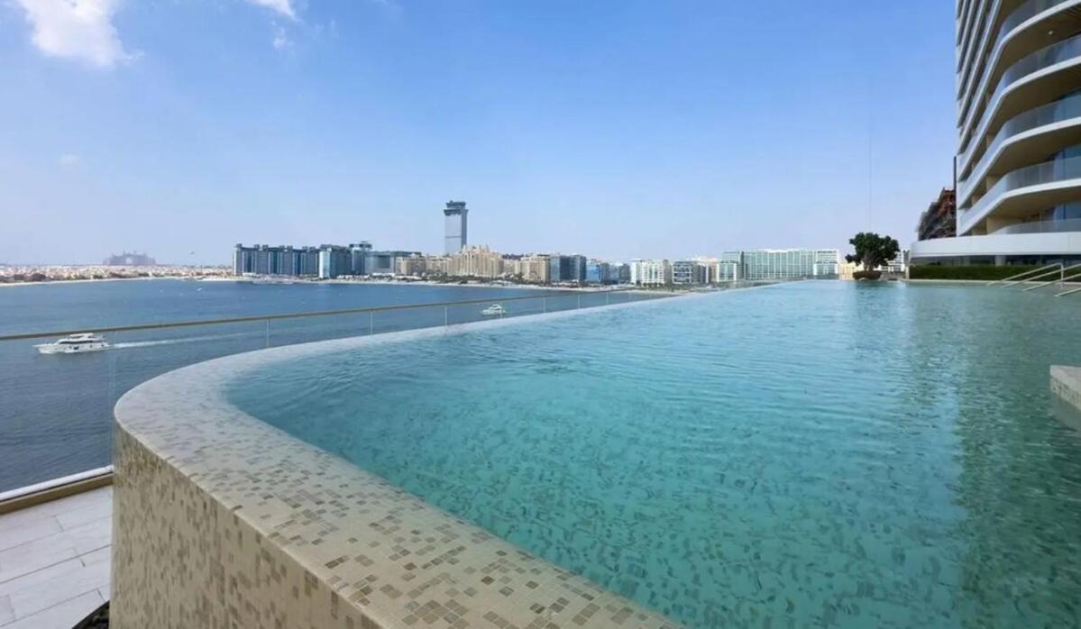 Emaar Beachfront 1 Bedroom In Grand Bleu With Private And Palm Views * Dubai